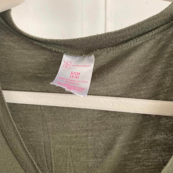 Women's Not so Mystery Box Size Small - Picture 8 of 13